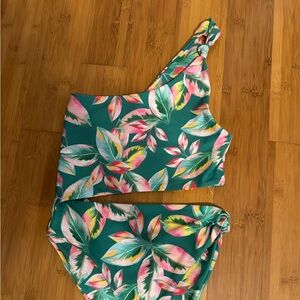 Skatie knot one piece